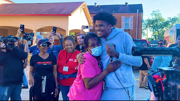 Jalen Green Thanksgiving Event at Houston’s Fifth Ward.